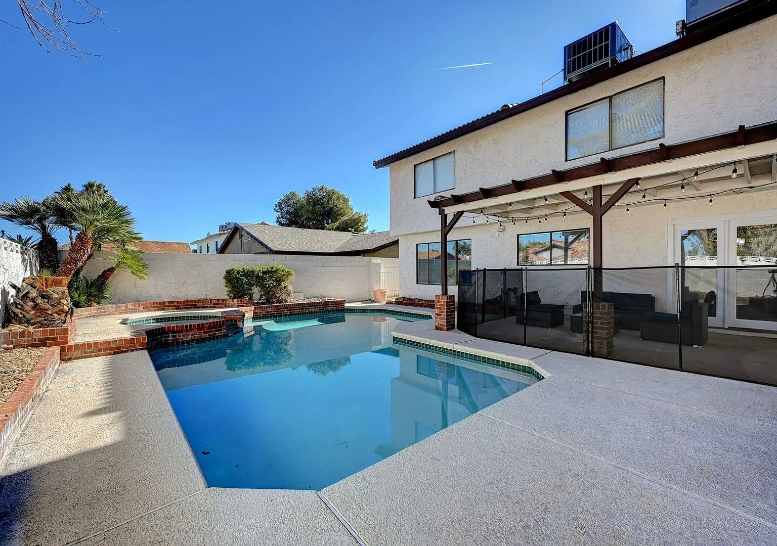 Fully Furnished Entertainer's Dream with Resort-Style Pool & RV Parking! — Photo 1