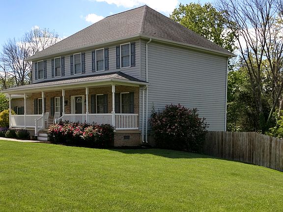 2nd image of 732 Stonecrest Dr