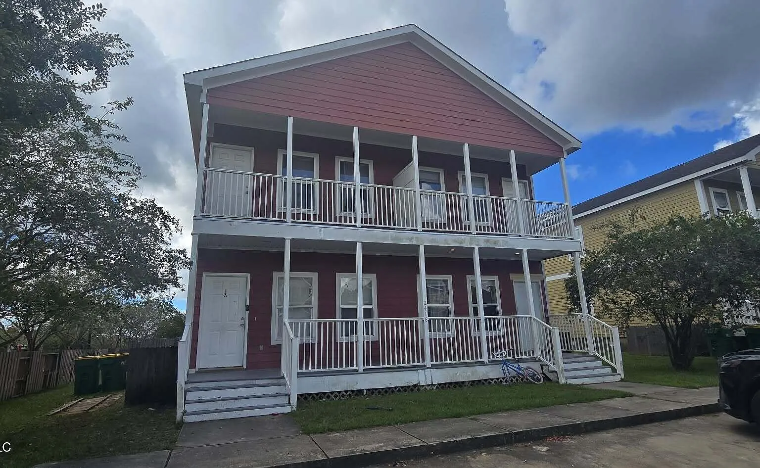 3 bed, 3.0 bath, 1400 sqft, $1,400 — Photo 1