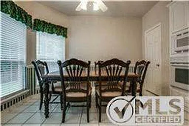 1009 Spanish Oak Dr — Photo 6
