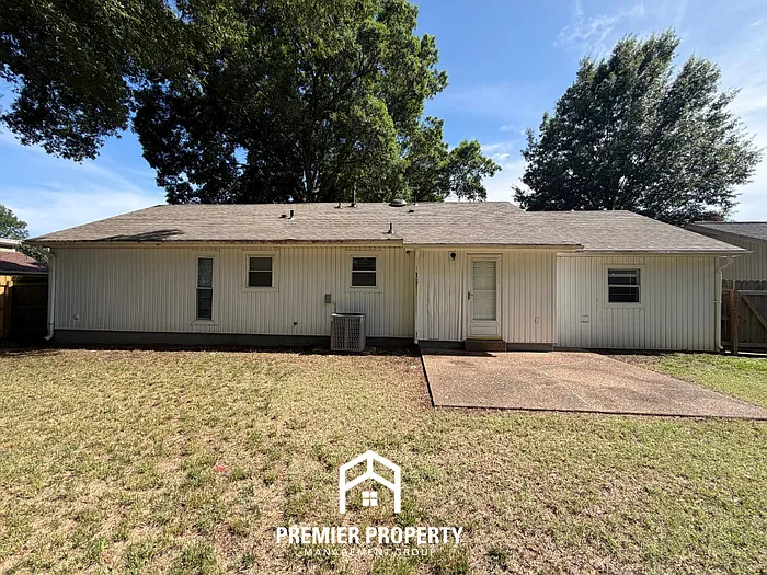 7892 Terry Franklin Dr — Photo 18