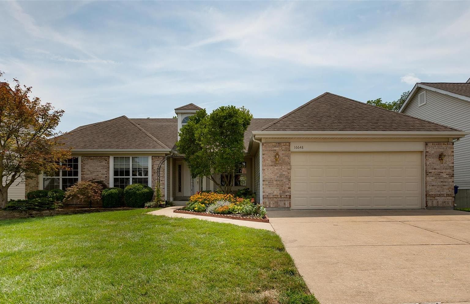 16648 Chesterfield Manor Dr, Chesterfield, MO 63005 Zillow