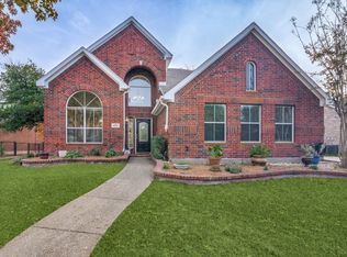 8810 Edgelake Trl, Rowlett, TX 75088