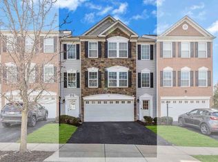 255 Grace Manor Dr, Coraopolis, PA