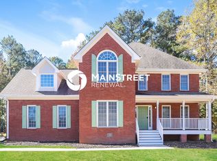 105 Redspire Ln, Fayetteville, GA 30215