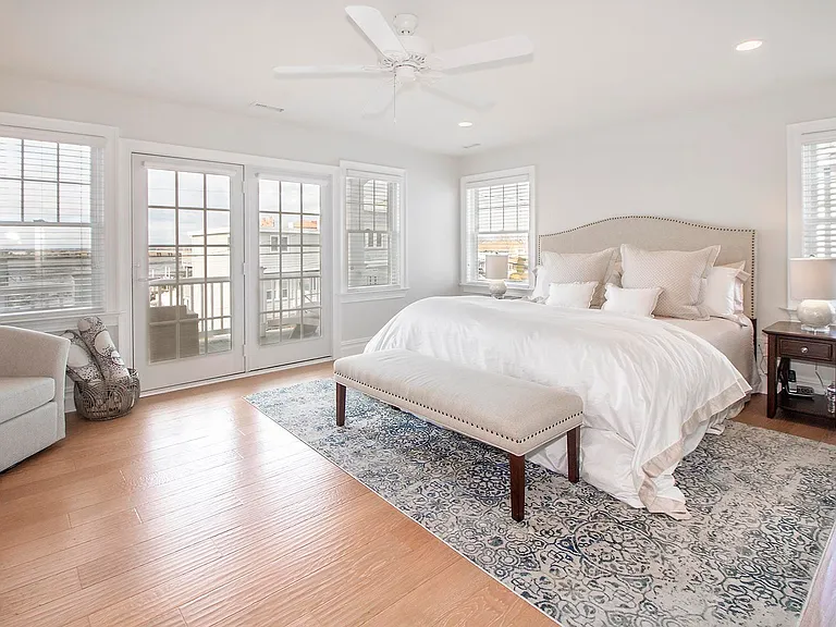 8510 Fulton Ave — Photo 13