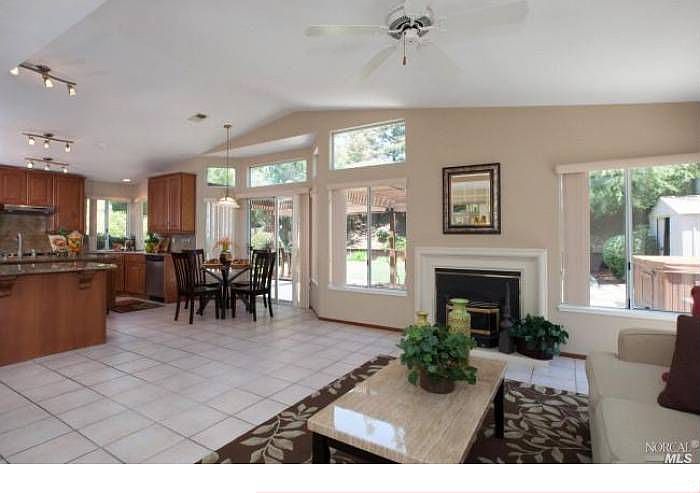 Kitchen / Family Room
