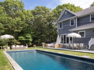 4 Fairway Dr, East Hampton, NY 11937