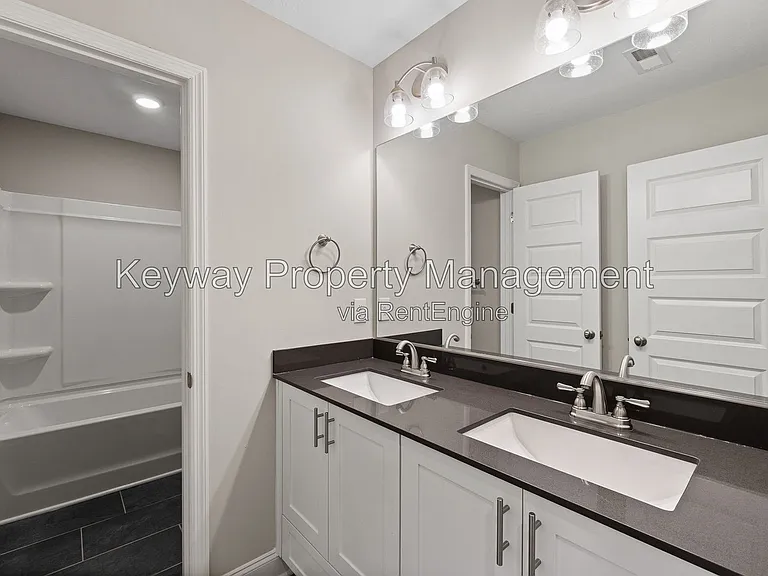 4502 Chestnut Trl — Photo 16