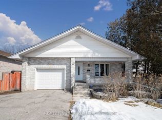 154 Sanders St, London, ON N5Z 2S6