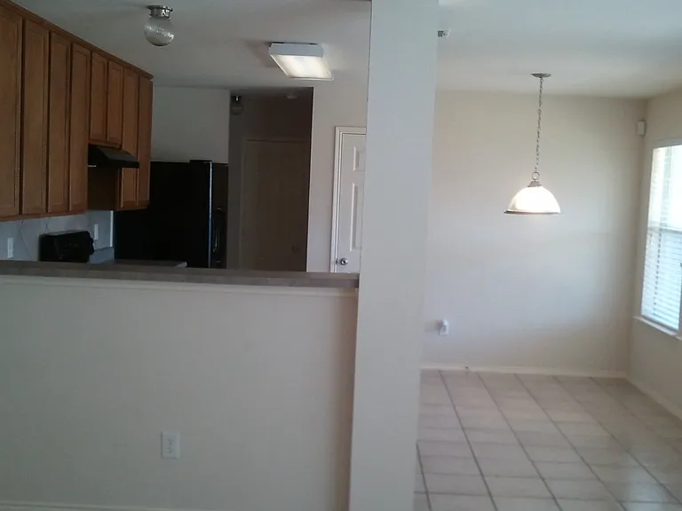 2220 Partridge Dr — Photo 4
