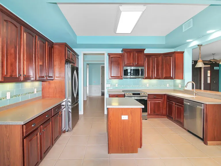 23217 Banbury Way — Photo 9