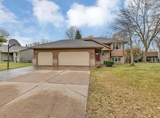 3674 121st Ave NW, Coon Rapids, MN 55433