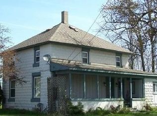 1726 Jordan Lake Ave, Lake Odessa, MI