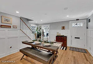 111 Sanborn Ave — Photo 24