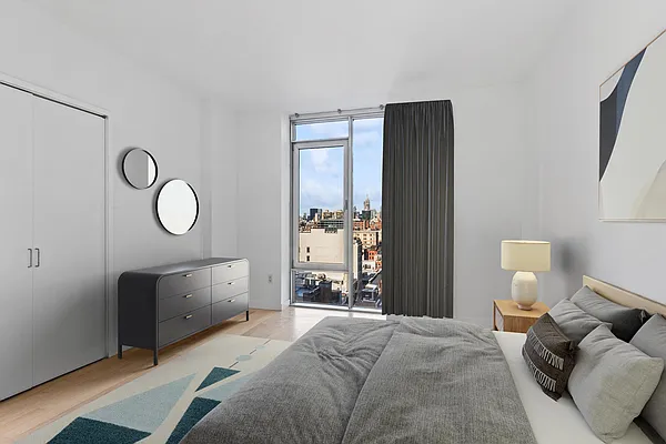 Rented by SERHANT. | media 7