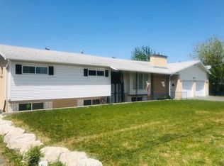 2123 N 2000 W, Clinton, UT 84015