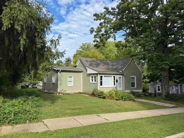 1003 N Woodburn Ave, Bloomington, IN 47404