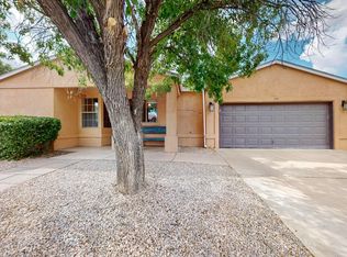 1375 Golden Eye Loop NE, Rio Rancho, NM 87144
