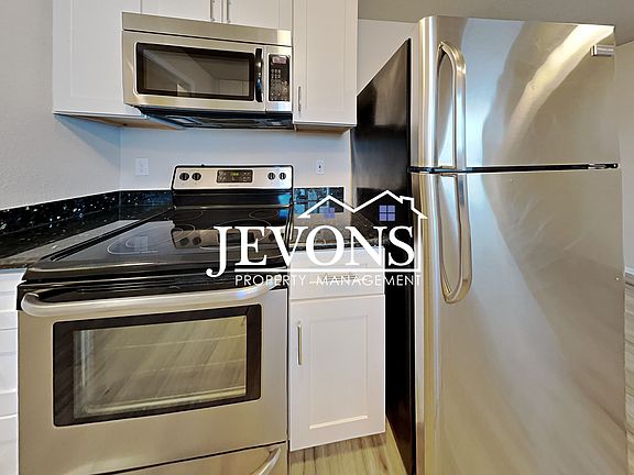 5th image of 1626 S G St APT 3