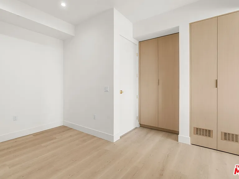 1808 Lincoln Blvd #507 — Photo 12
