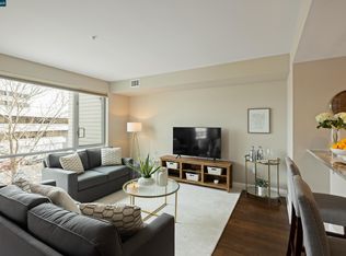 1655 N California Blvd #203, Walnut Creek, CA