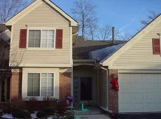 6468 Pembrook Dr, Westland, MI