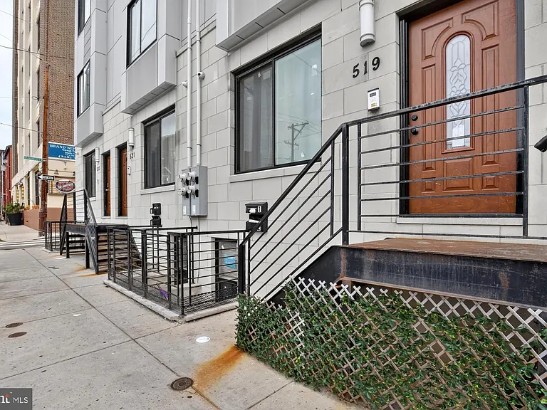 519 N 11th St #B — Photo 29