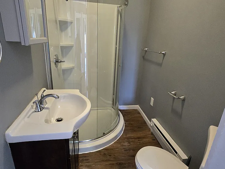 1012 N Superior St #4 — Photo 6