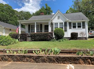 19 McAdoo Ave, Greenville, SC 29607