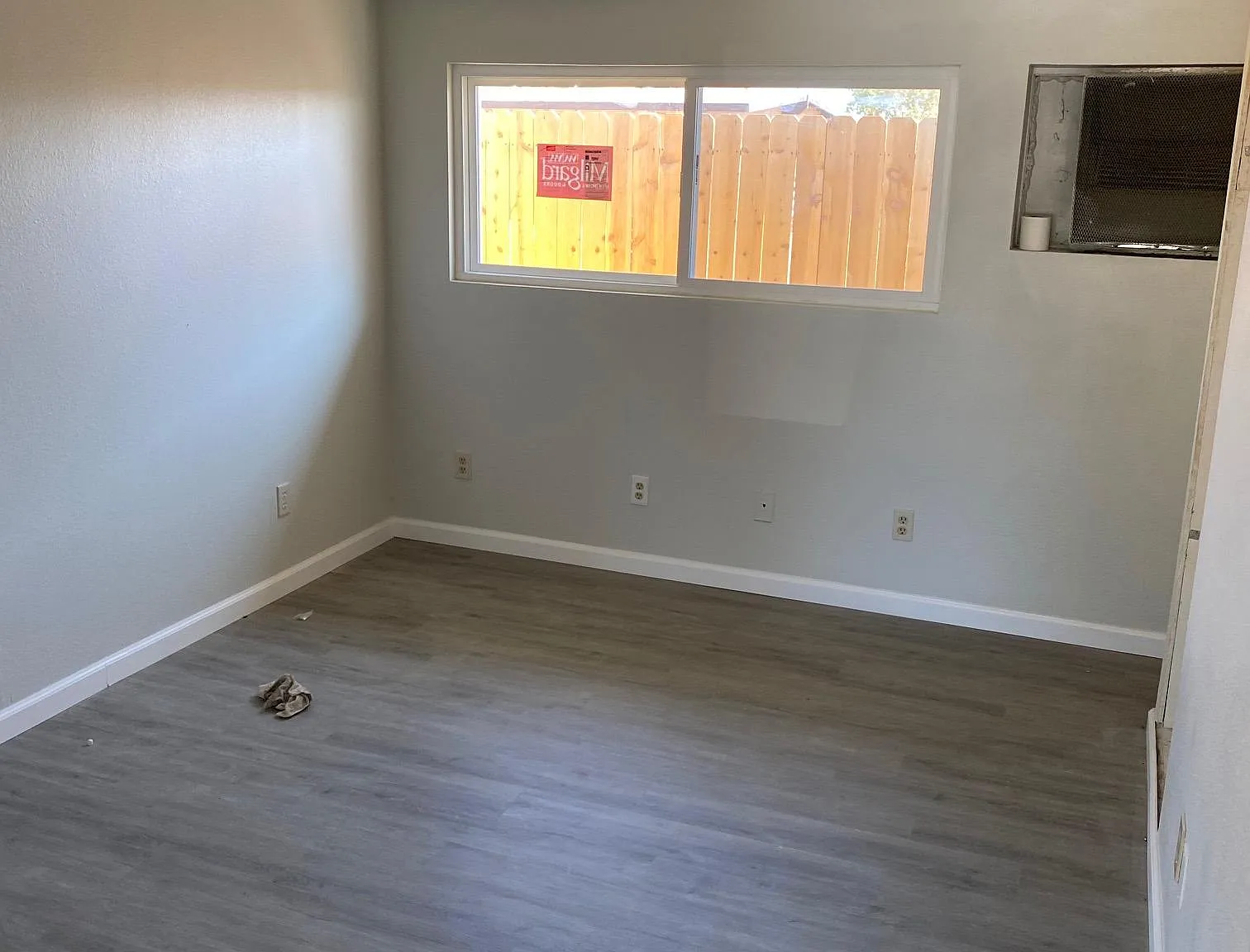 1 bed, 800 sqft, $900 — Photo 3