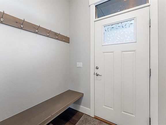 3rd image of 56 Woodward Drive