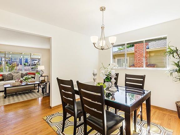 5th image of 2608 Thornhill Dr