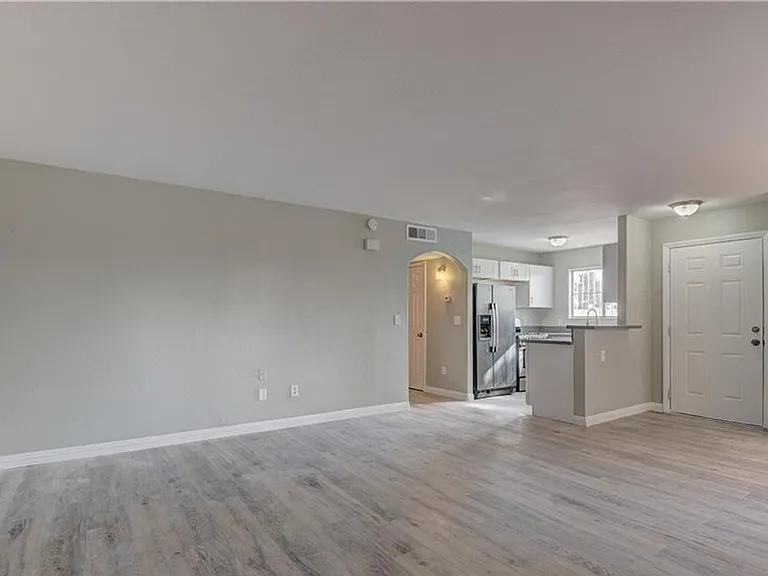 4320 W Lake Mead Blvd #101 — Photo 9