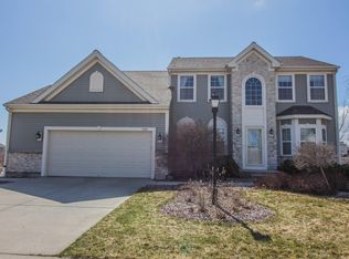 1823 Windrush Dr, Grafton, WI 53024