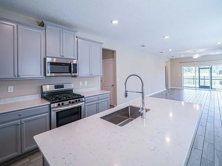 3935 Bloomfield Ct — Photo 3