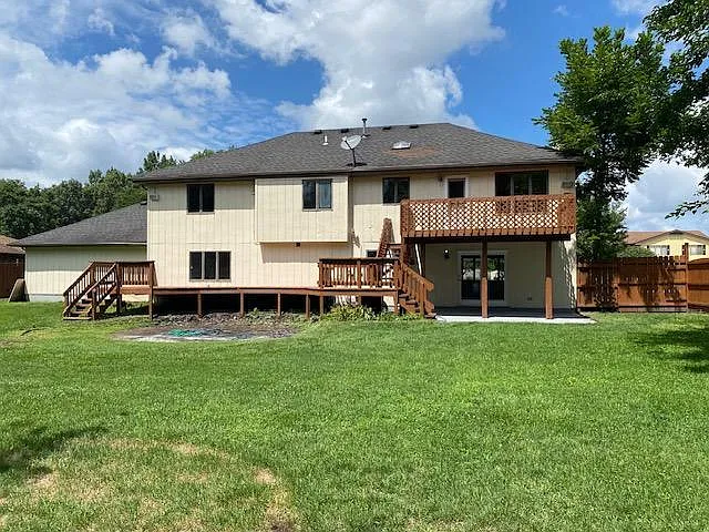 1534 E Valley Pl — Photo 25