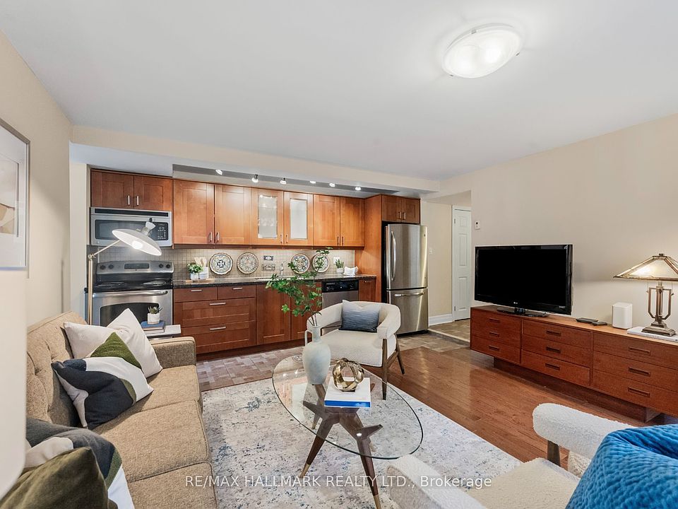 1st image of 27A Ridout St