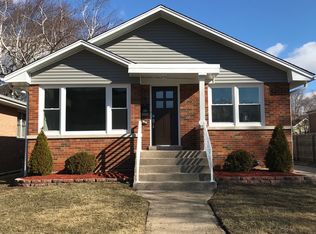 4838 W 97th St, Oak Lawn, IL 60453