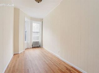 371 W 46th St FRNT 2, New York, NY