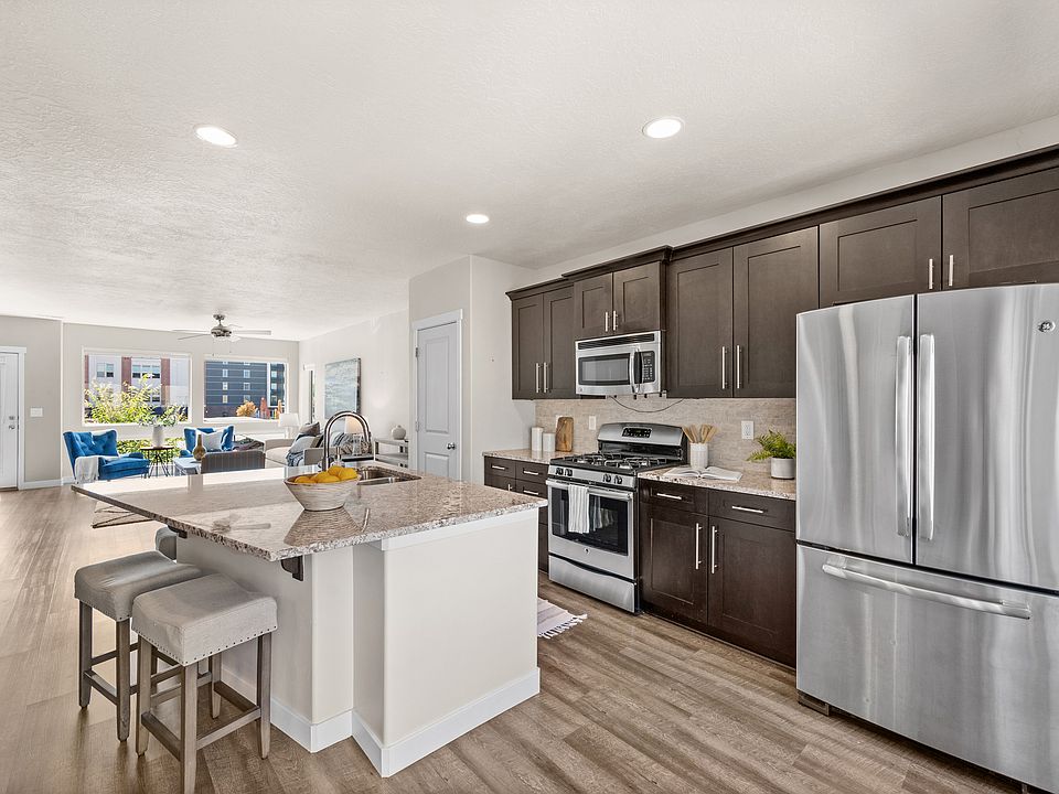 1st image of 36 W Gilbride Ave