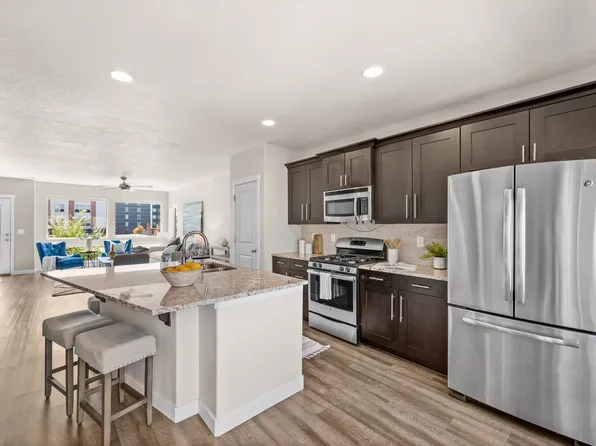 36 W Gilbride Ave, Murray, UT 84107