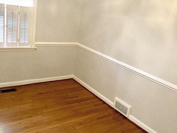 4th image of 4507 Stonewall Ave