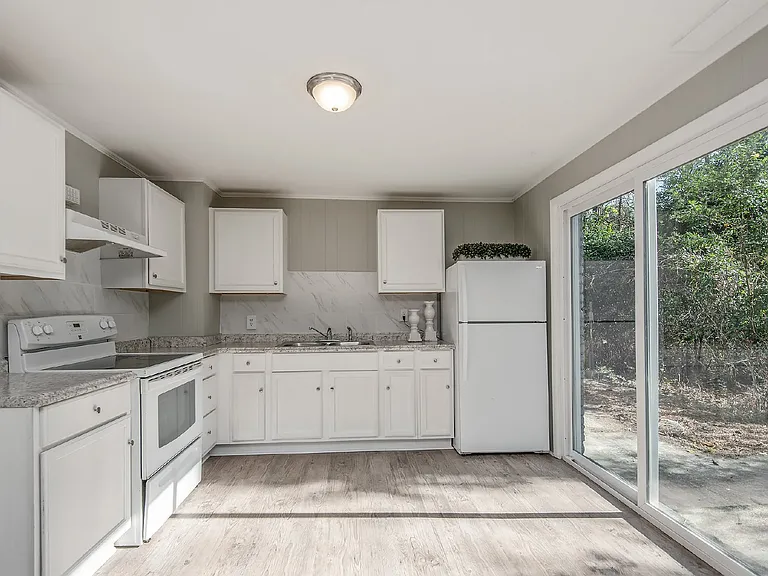 1401 Briarcliff Dr #B — Photo 8