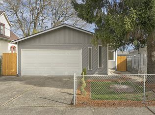 4104 SE 74th Ave, Portland, OR 97206