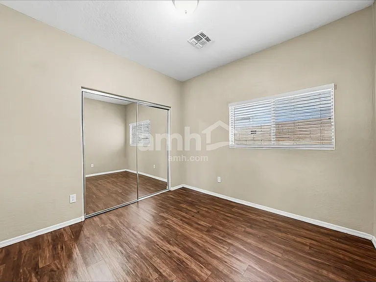 2548 W Spencer Run — Photo 13