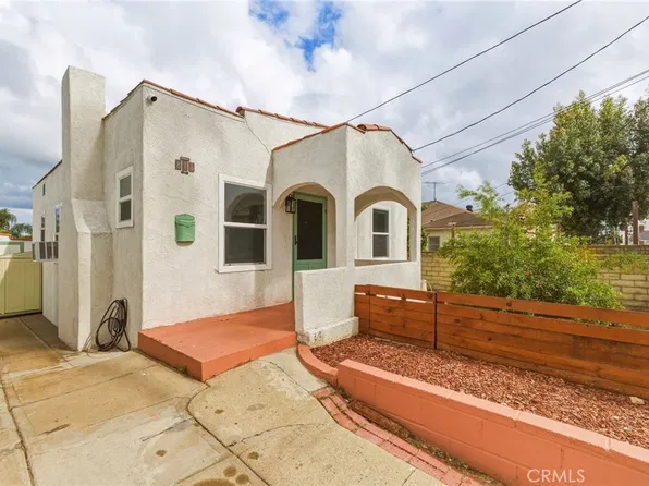826 Oro Ter, San Pedro, CA 90731
