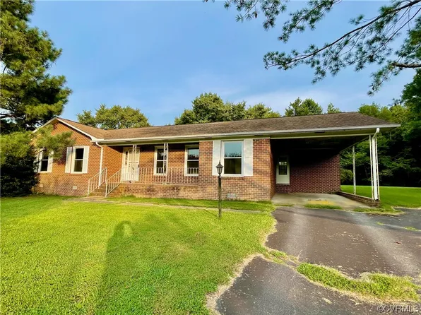 8209 Powell Ln, Disputanta, VA 23842