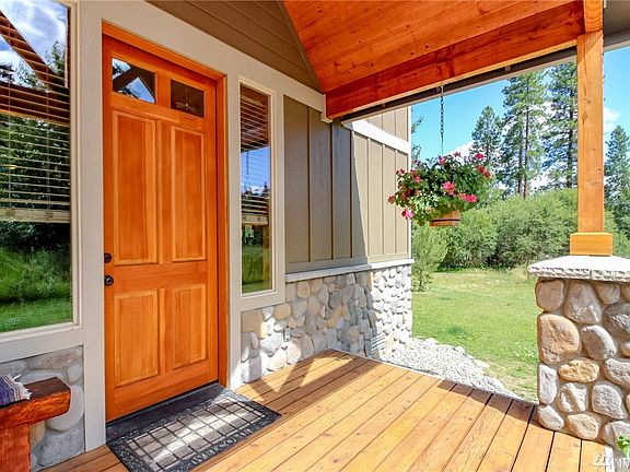 Extremely well done craftsmanship shows on this property! Beautiful accent stone & a fresh coat of exterior paint.