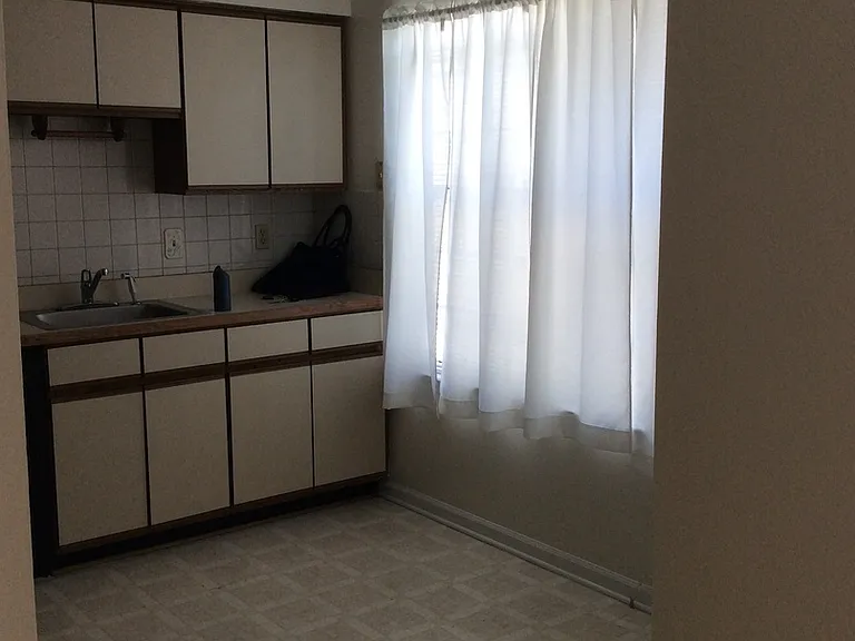 620 Shoreham Ct #204 — Photo 3